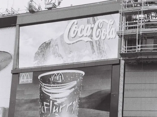 Massive Advancement Reaches Day Two of Historic Giant Competition